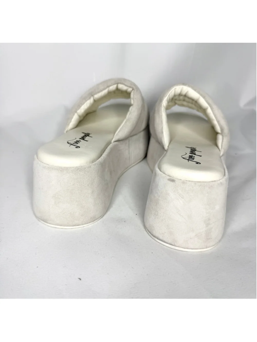 Free People Almost Paradise Suede Platform Sandals Size 39 Sea Salt